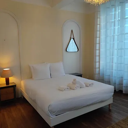 L'hotel Particulier, 120m2, Hypercentre, Wifi / Conciergeriedamecarcas * Carcassonne