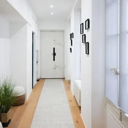 شقة L'hotel Particulier, 120m2, Hypercentre, Wifi / Conciergeriedamecarcas *