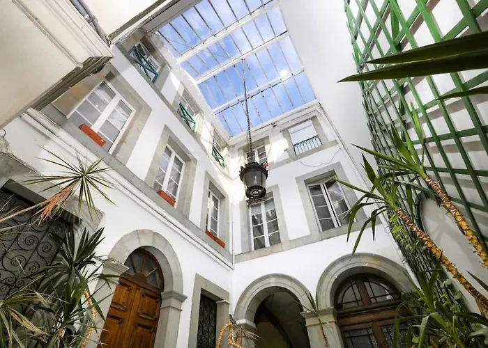 L'hotel Particulier, 120m2, Hypercentre, Wifi / Conciergeriedamecarcas * Carcassonne